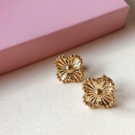 brinco flor trevo estamparia 1,5cm