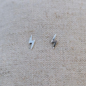 brinco raio 6mm liso