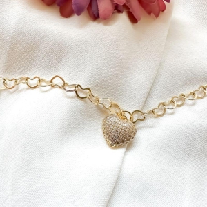 pulseira elo coração c/ corsção cravejado