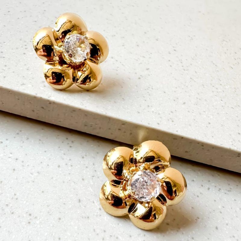 brinco flor cheia com zirconia