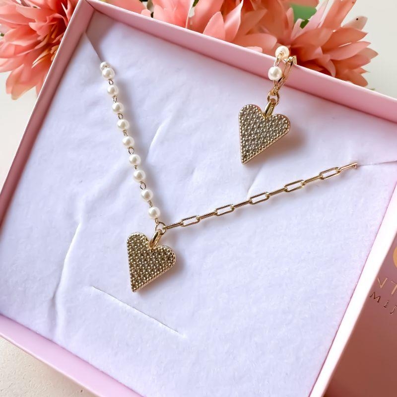 pulseira perola e cartier c/ coração cravejado