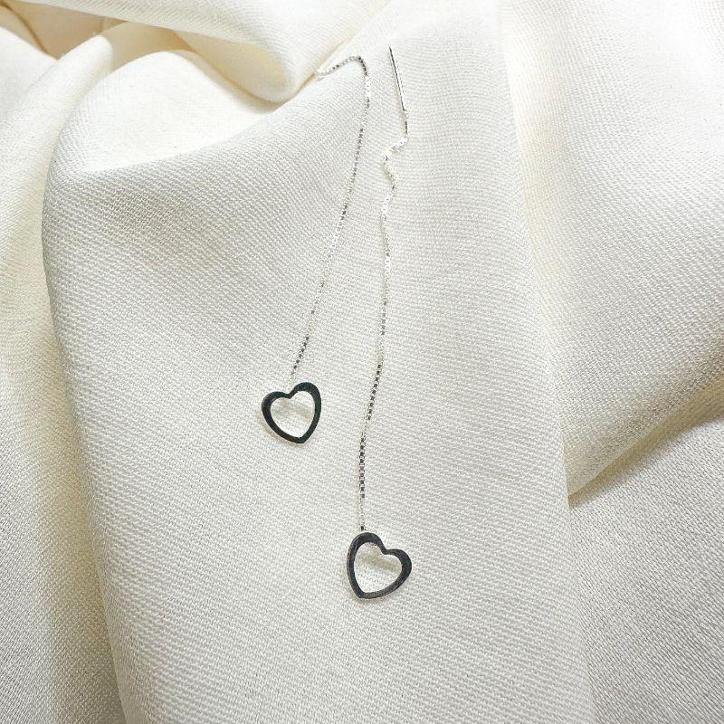 BRINCO FIO CORAÇÃO VAZADO 7MM