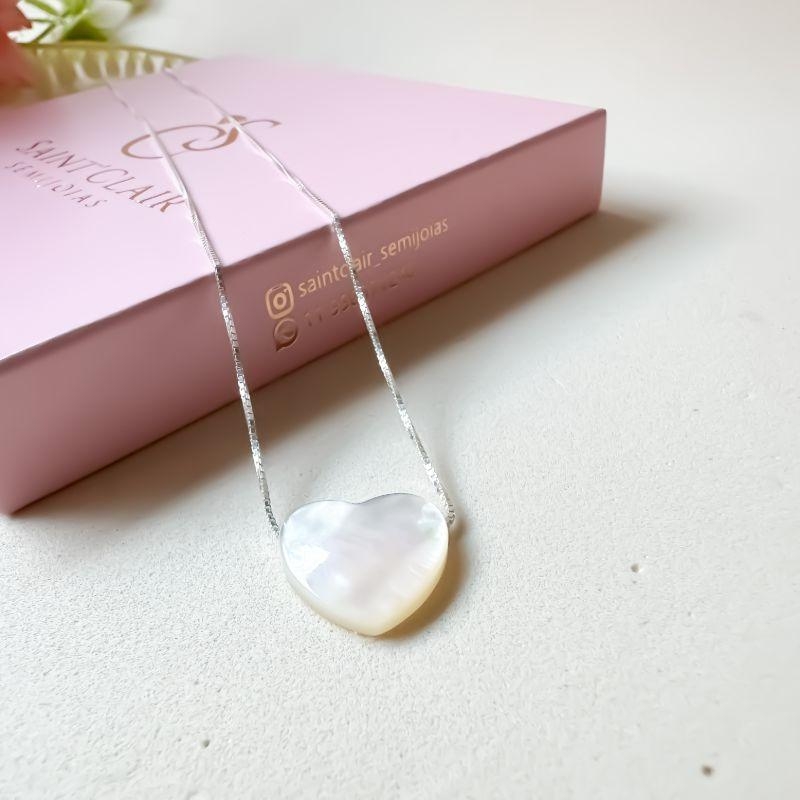 colar veneziana 40cm com coração na madre perola 14mm