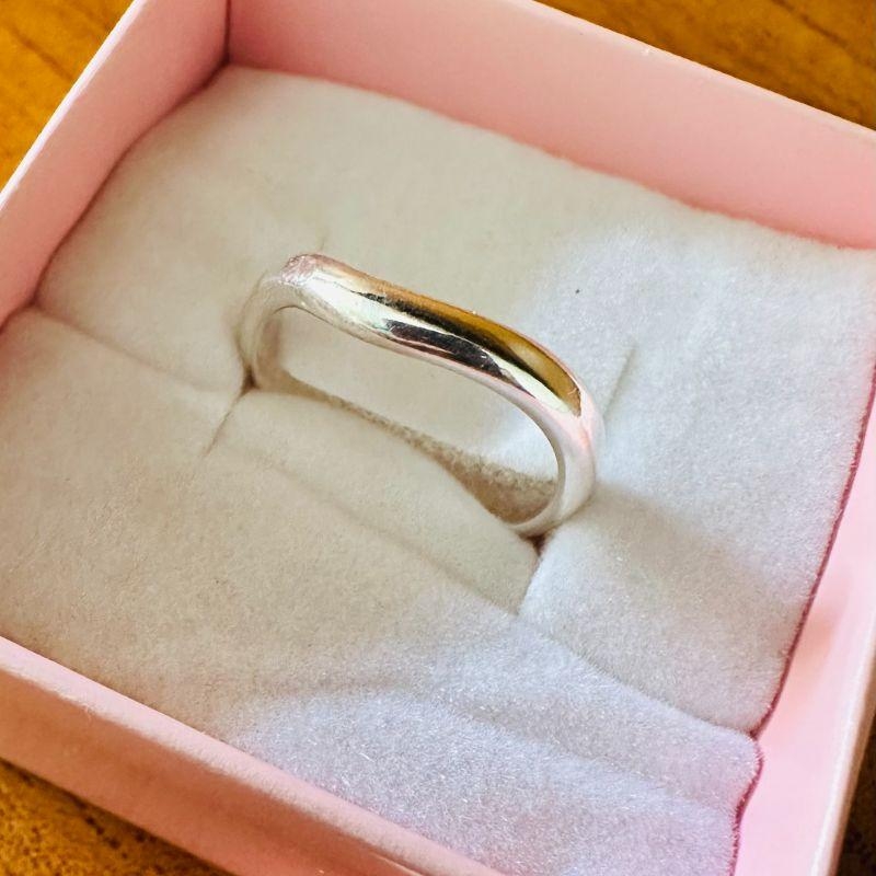 ANEL ORGANICO SIMPLES LISO PRATA