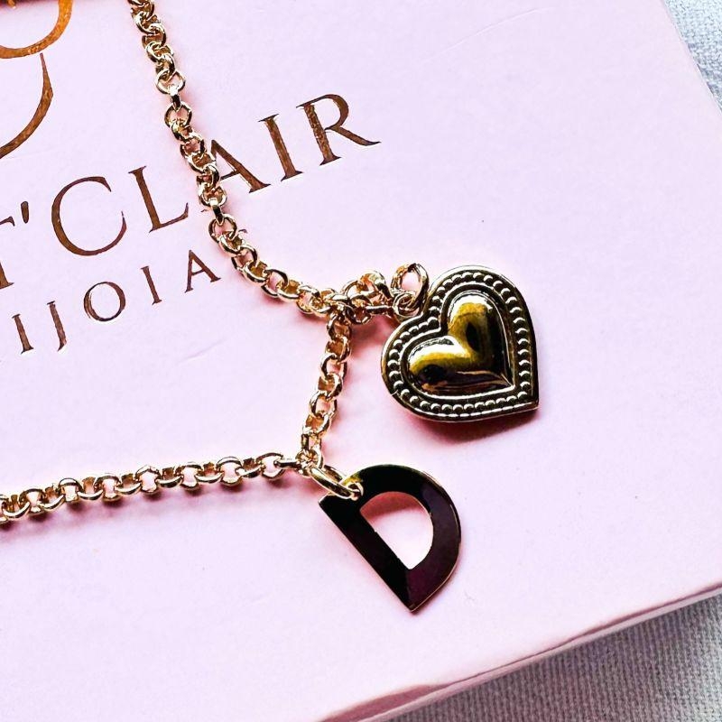 pulseira com coração e inicial