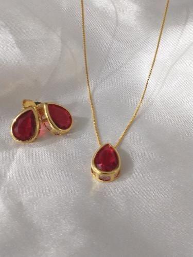 CONJUNTO GOTA GALERIA FECHADA