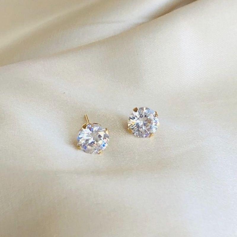 brinco ponto de luz 4mm