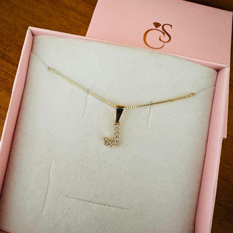 colar letra cravejada ( corrente 45cm com extensor 5cm e pingente 0.8mm)