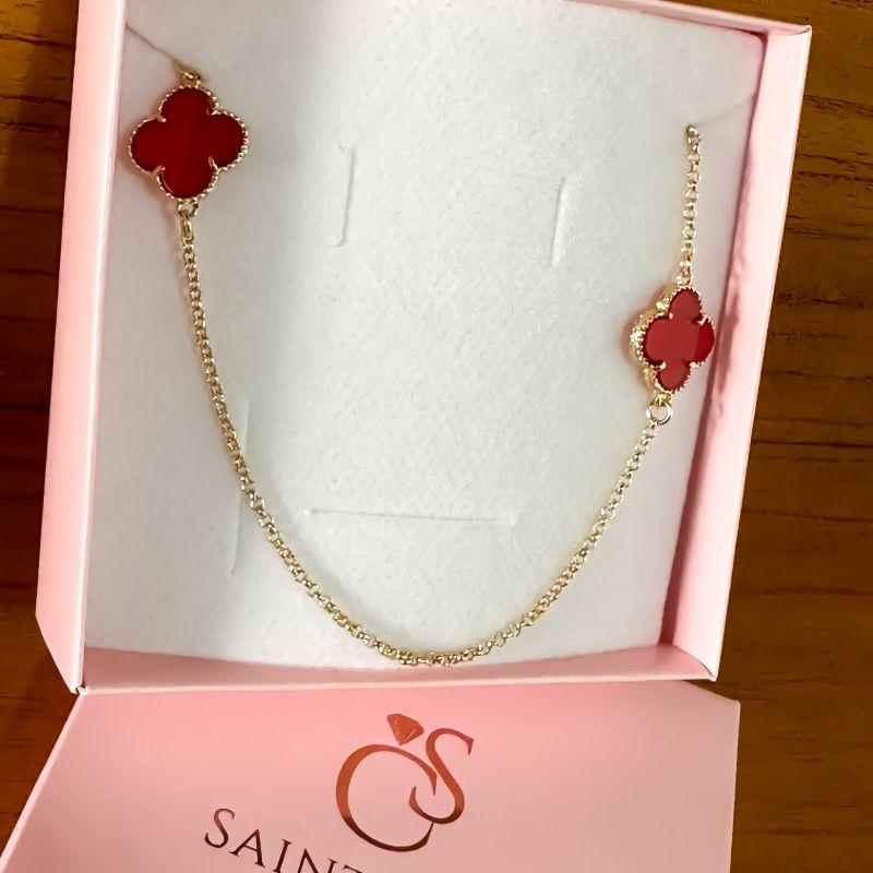 gargantilha 40cm elo portugues c/ 4 trevos acrilico e extensor 7.5cm